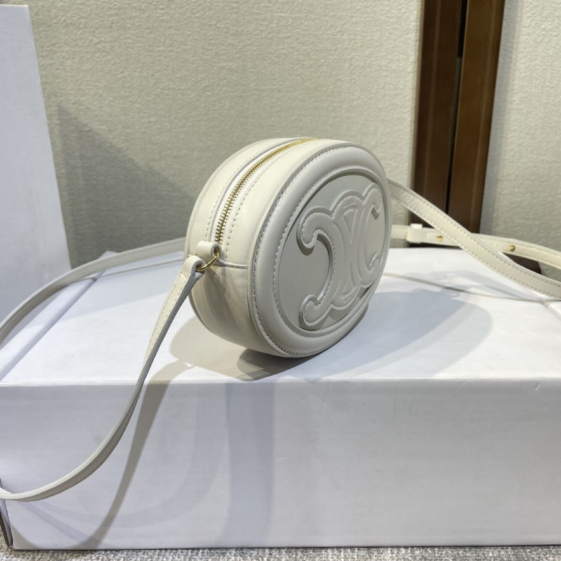 Ce1i*e triomphe bags